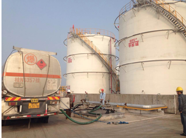 91桃色网站下载甲醇卸車泵正在安全作業 91桃色网站下载甲醇卸車泵正在安全作業