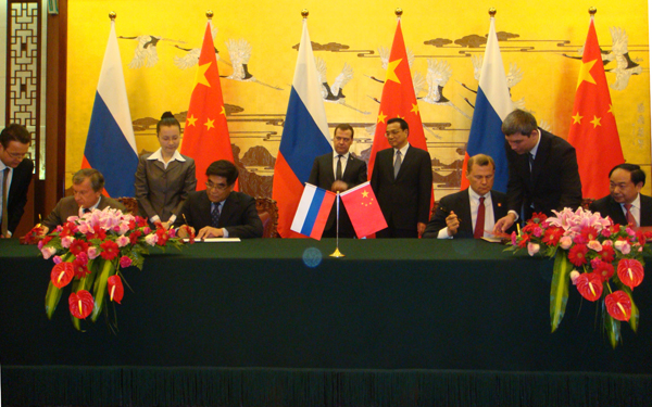 在形成園區化的同時加強與海外石化行業的深度合作是方向之一 在形成園區化的同時加強與海外石化行業的深度合作是方向之一